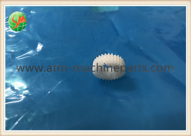 TP07-3 Wincor Machine Parts TP07 White And Plastic Presenter Small Gear 30T